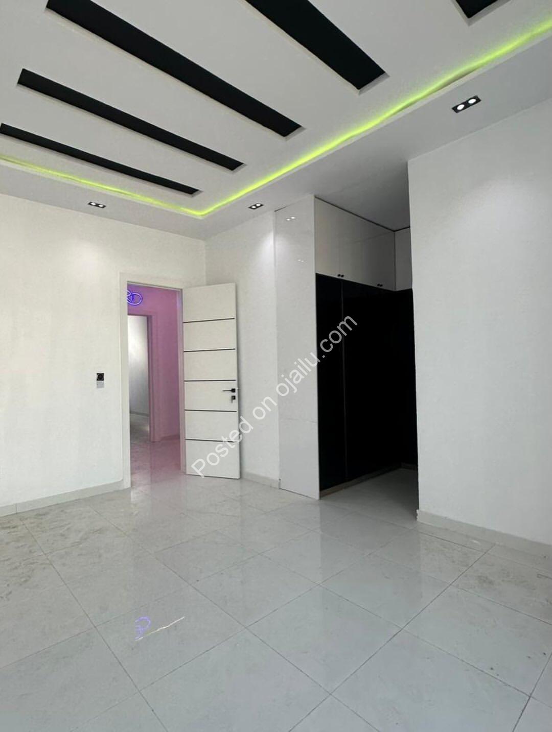 Stunning 3-Bed Terrace Duplex in Prime Ikota