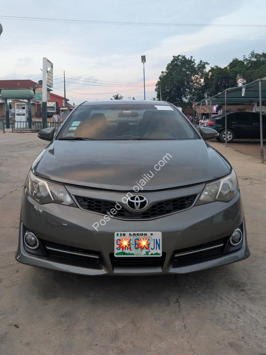 Your Ice-Cold Dream Ride Awaits: 2013 Toyota Camry