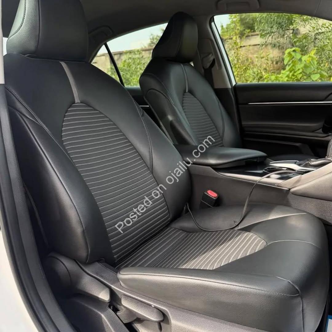 2020 Camry SE: Premium Import, Duty Paid