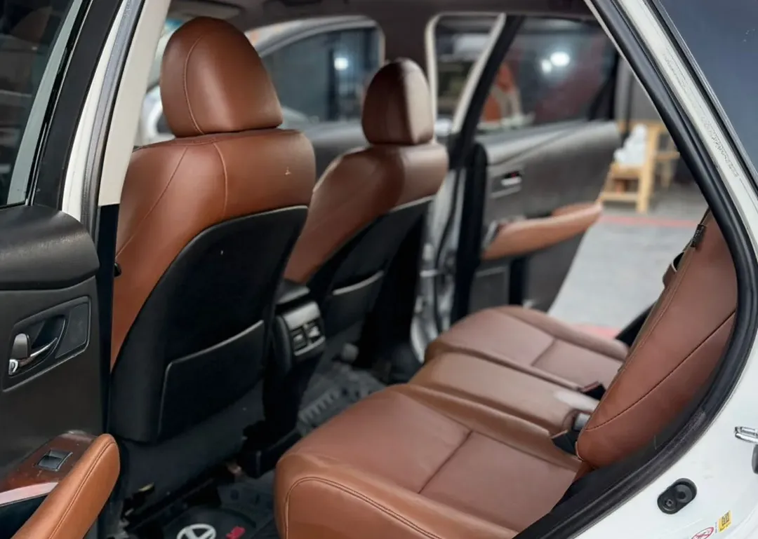 “2014 Lexus RX350: Full Option Luxury, Duty Paid – Drive Now!”