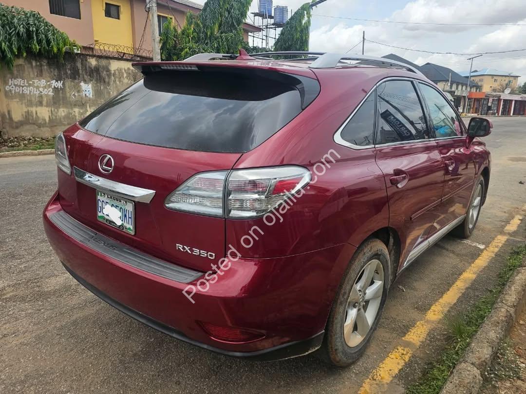 Experience Luxury: 2011 Lexus RX350 Fully Loaded