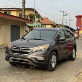 2016 Honda CRV: Full Option Luxury