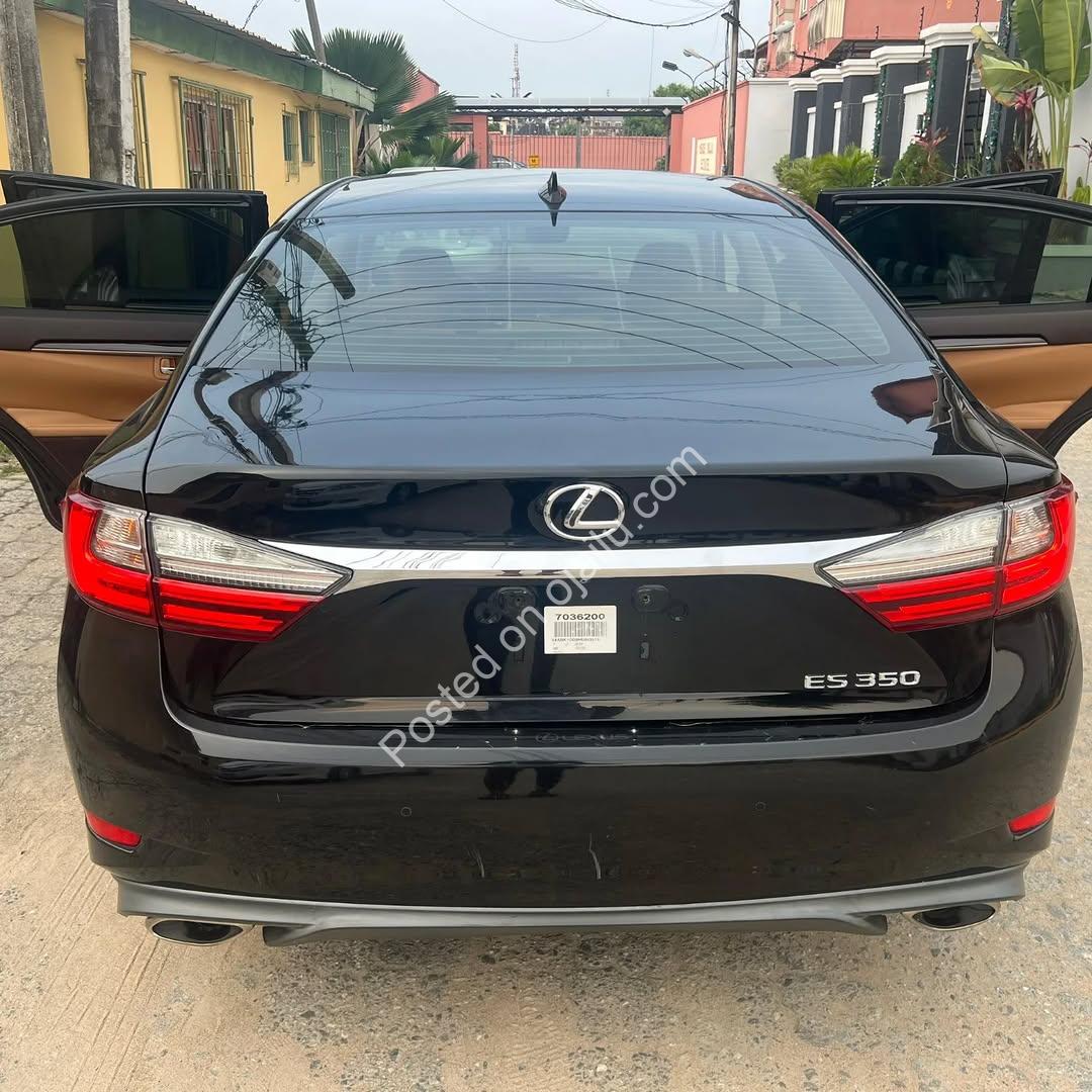 Lexus ES350 2017: Open-Roof Luxury, Now Yours in Lagos