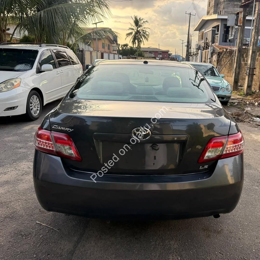 Own a 2011 Toyota Camry LE: Duty Paid