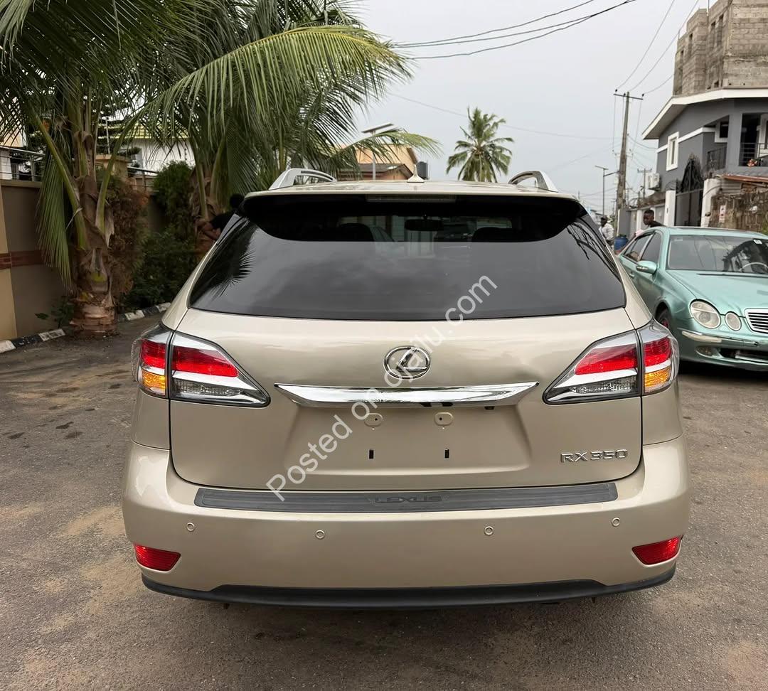 2024 Mercedes GLE450: Luxury SUV with Hybrid Power & AMG Style