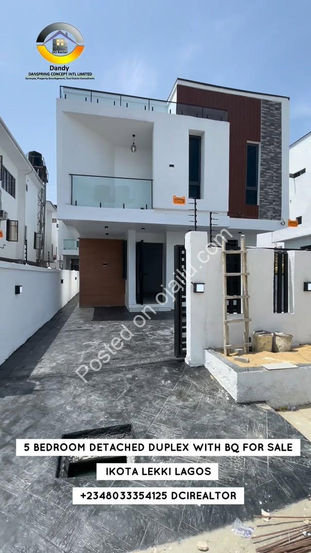 Stunning 5-Bed Ikota Villa with BQ & Smart Features