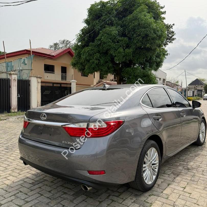 2013 Lexus ES350, Facelifted to 2016 | 15.5M Net