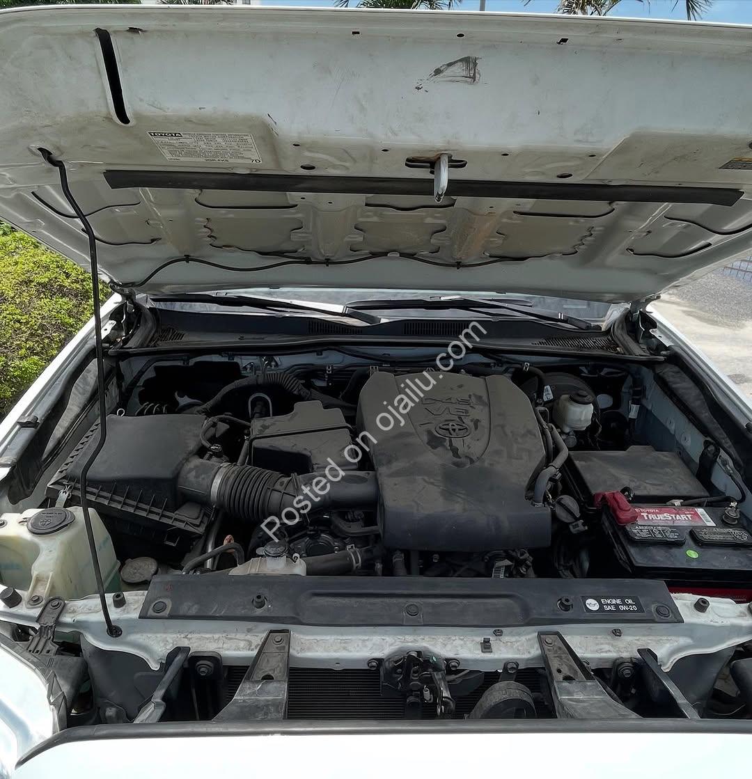 2018 Imported Toyota Tacoma SR5 – Unleash Adventure Now