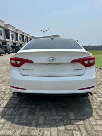 2016 Sonata: Panoramic Sunroof + High Tech Bliss