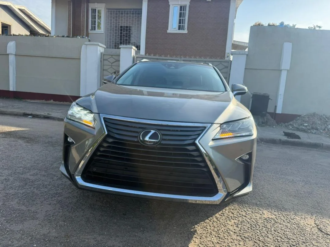 Lexus RX350: Silent Engine, Freezing AC, 2026 Entry
