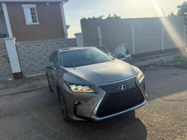 Lexus RX350: Silent Engine