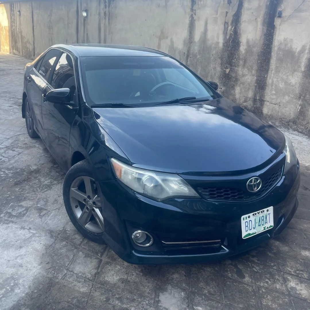 Unmatched Value: 2013 Camry XLE, Factory Paint & Untouched Engine