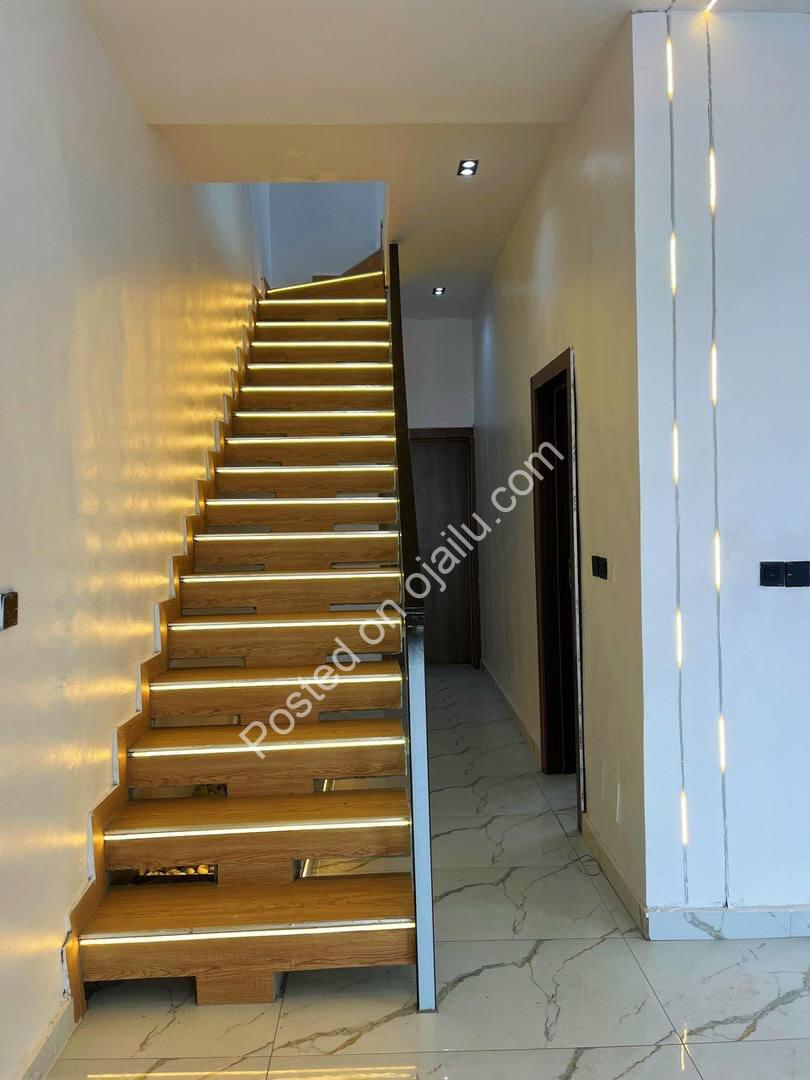 Lekki’s Finest: Spacious 4-Bed Duplex in Secure Estate