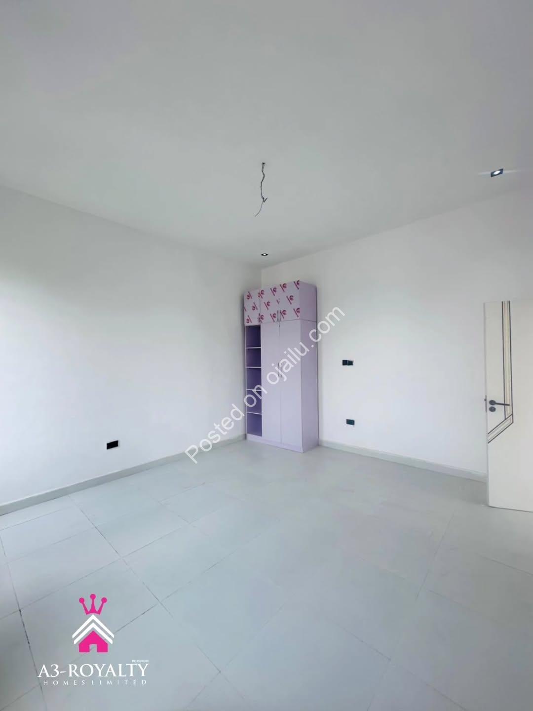 Move-In Ready 4-Bed Duplex in Gated Lekki Estate