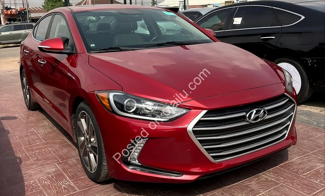 2017 Elantra Limited: Luxury Meets Legendary Fuel Economy
