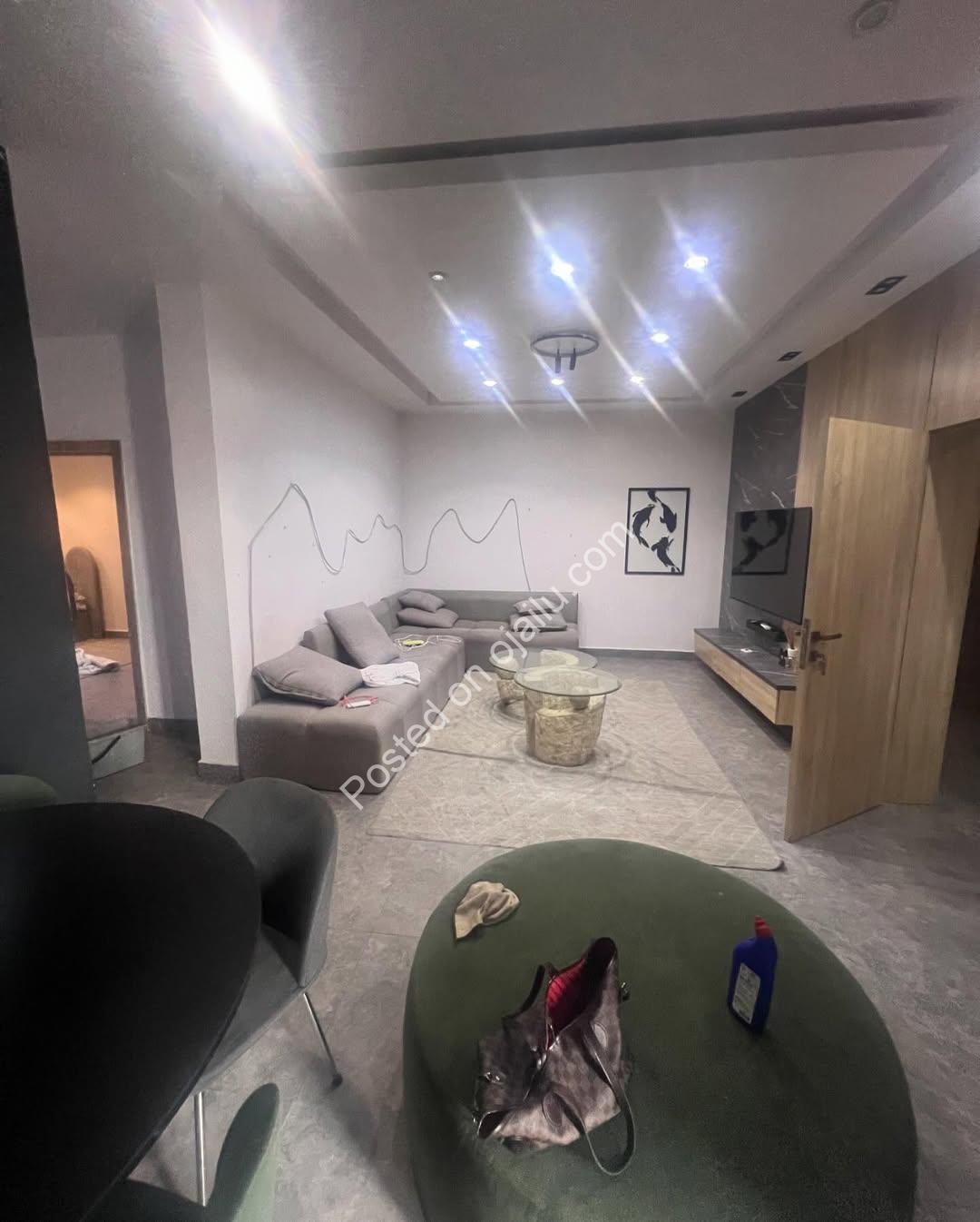 Lekki’s Finest: 2-Bed Ensuite Haven