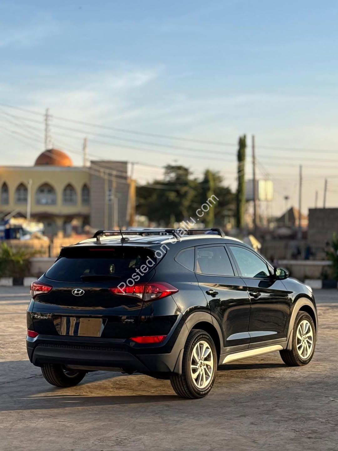 Low Mileage, Bold Style – 2017 Hyundai Tucson at ₦21M