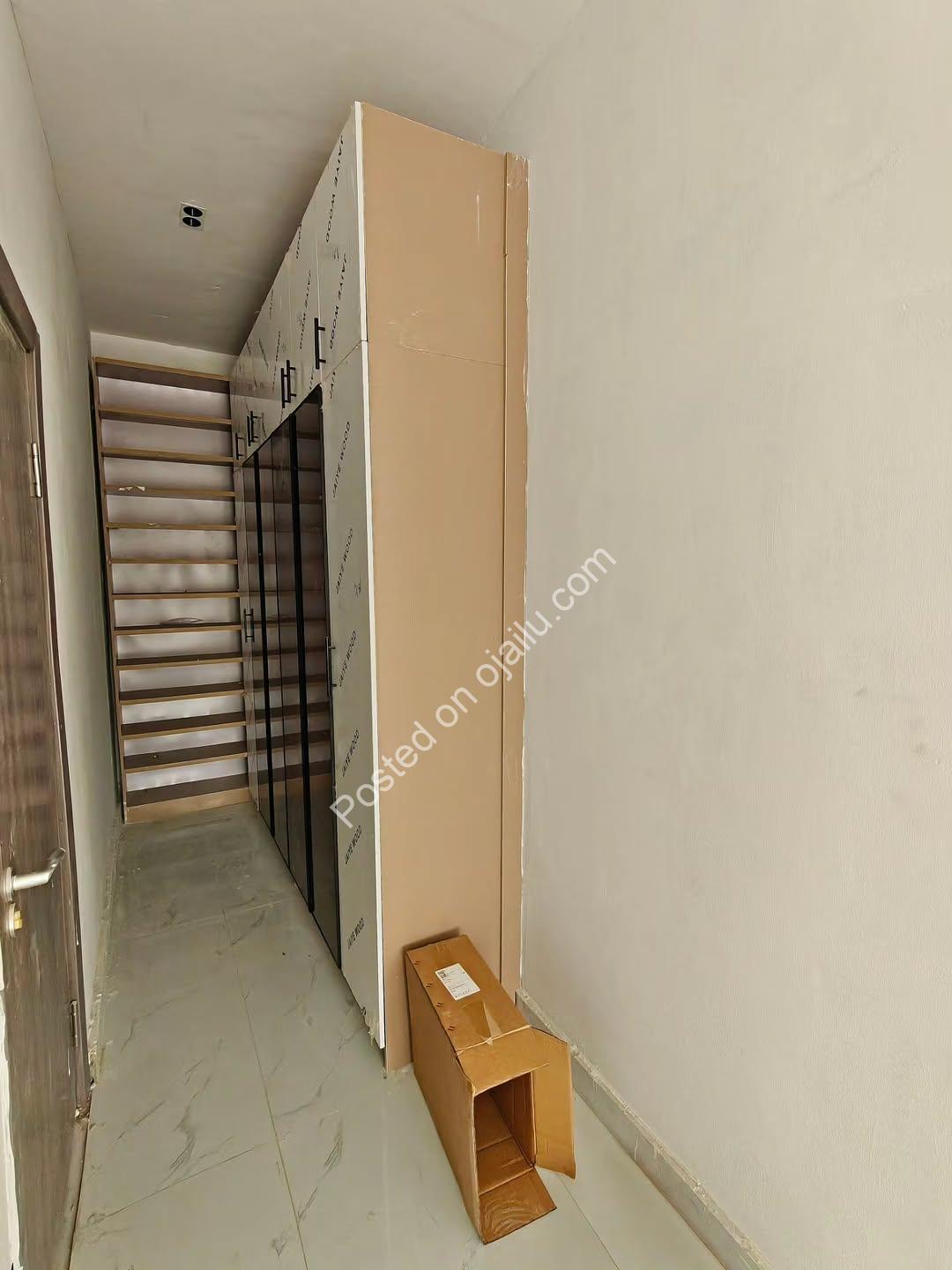 Ikeja GRA Grandeur: 4-Bed Ensuite Haven with BQ