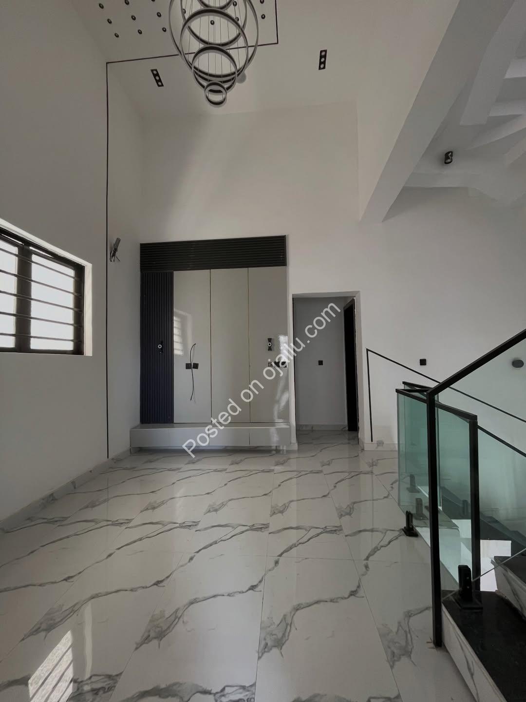 Live Your Dream in Lekki’s Ultimate 5-Bedroom Duplex