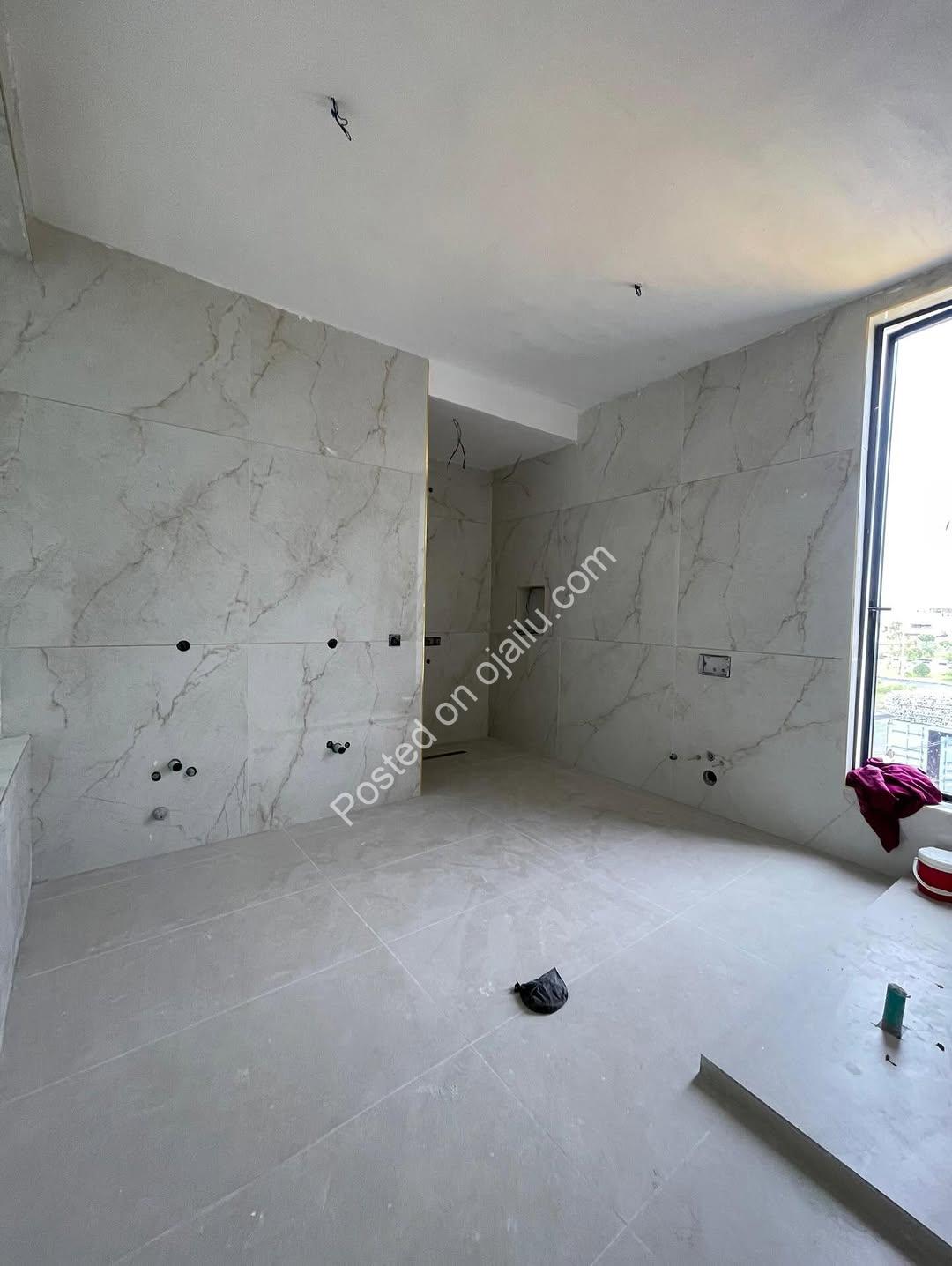 5-Bed Semi-Detached Duplex with Cinema, Gym & Pool in Ikate Lekki