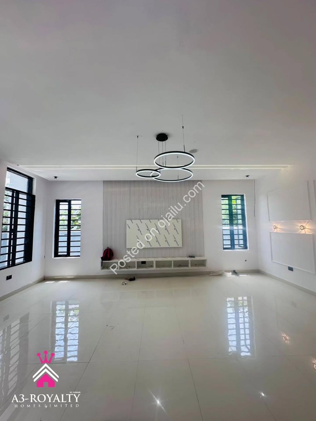 Move-In Ready 4-Bed Duplex in Gated Lekki Estate