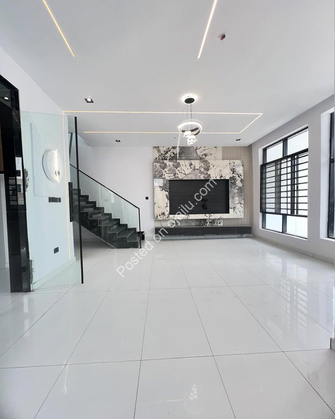Lekki’s Finest: 4-Bedroom Duplex with BQ in Secure Estate