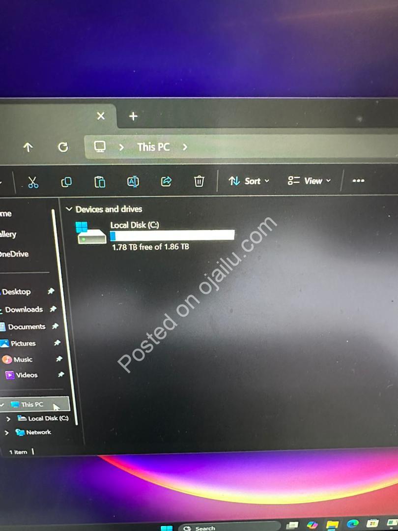 Unleash AI Power: MSI Creator A16 with RTX 4060 & 240Hz Display