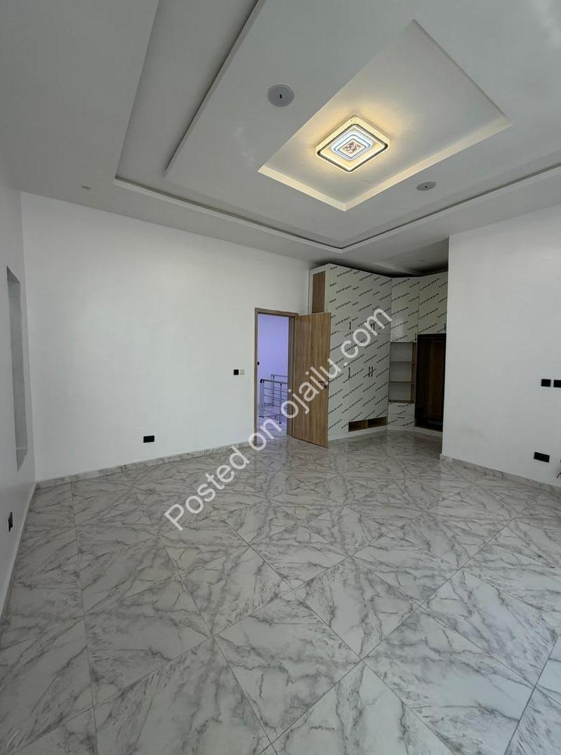 Exclusive Lekki Haven: 4-Bedroom Duplex with BQ & Smart Luxury