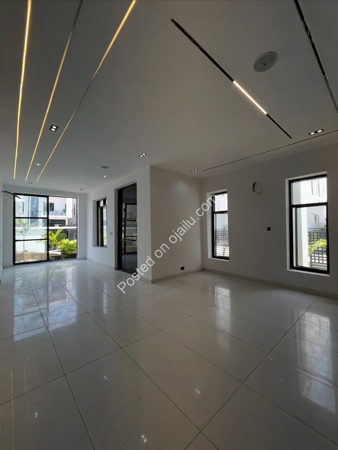 Own Your Lekki Masterpiece | 4-5 Beds | Orchid
