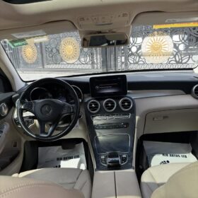 2016 GLC 300: Duty-Paid