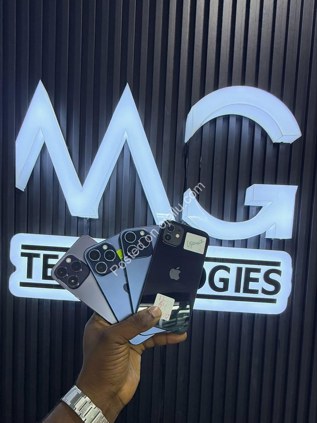 Unlock Premium UK-Used iPhone 15 Pro 128GB – E-Sim Ready!