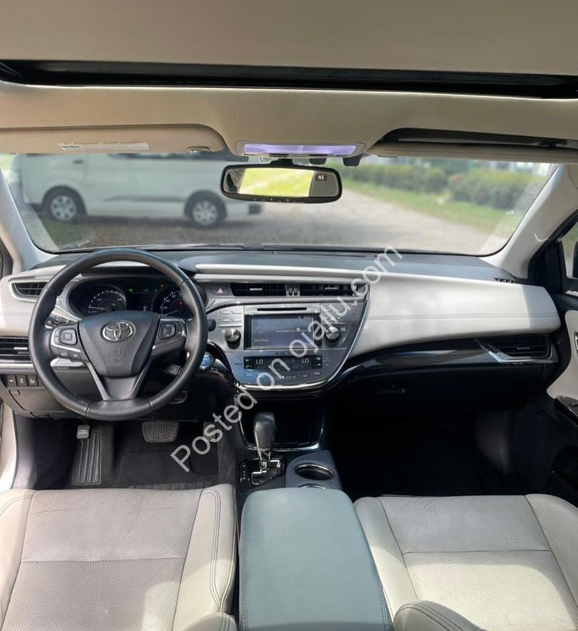 Toyota Avalon Hybrid: Unbeatable 19.8M Naira Luxury