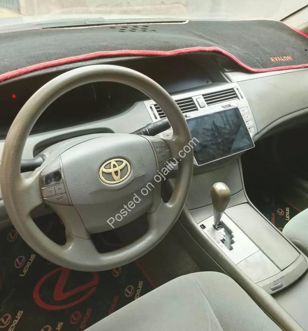 2010 Avalon XLS: Smooth Luxury, Perfect Engine, ₦4.5M
