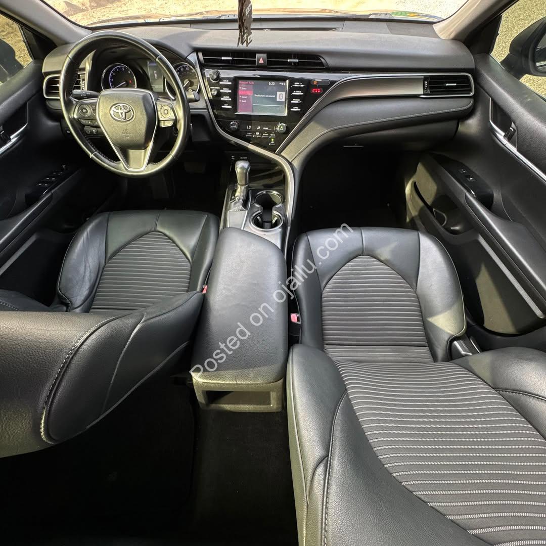 2019 Toyota Camry SE: ₦26M Full Papers