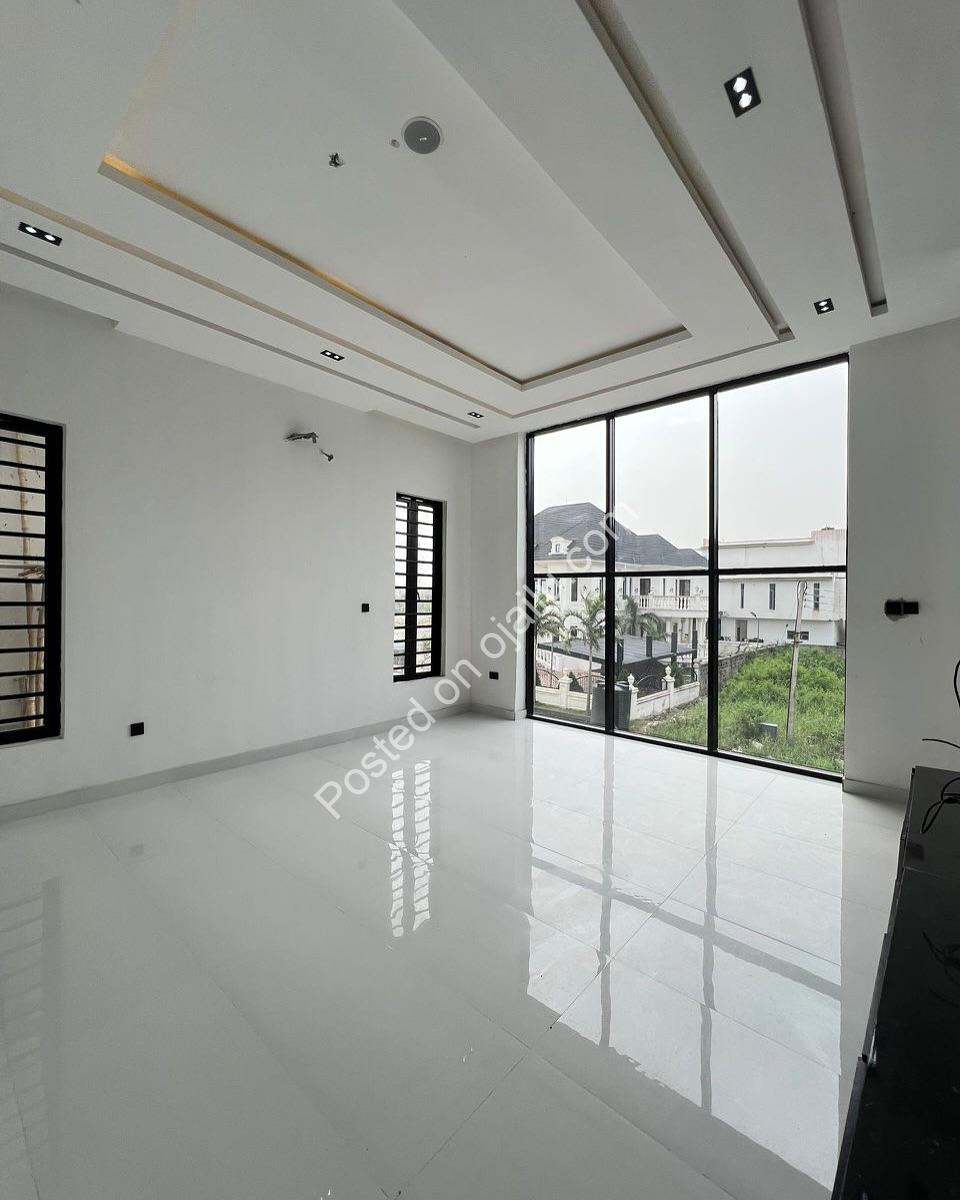 Opulent 5-Bed Duplex in Ikota | Pool, Jacuzzi & Full Security