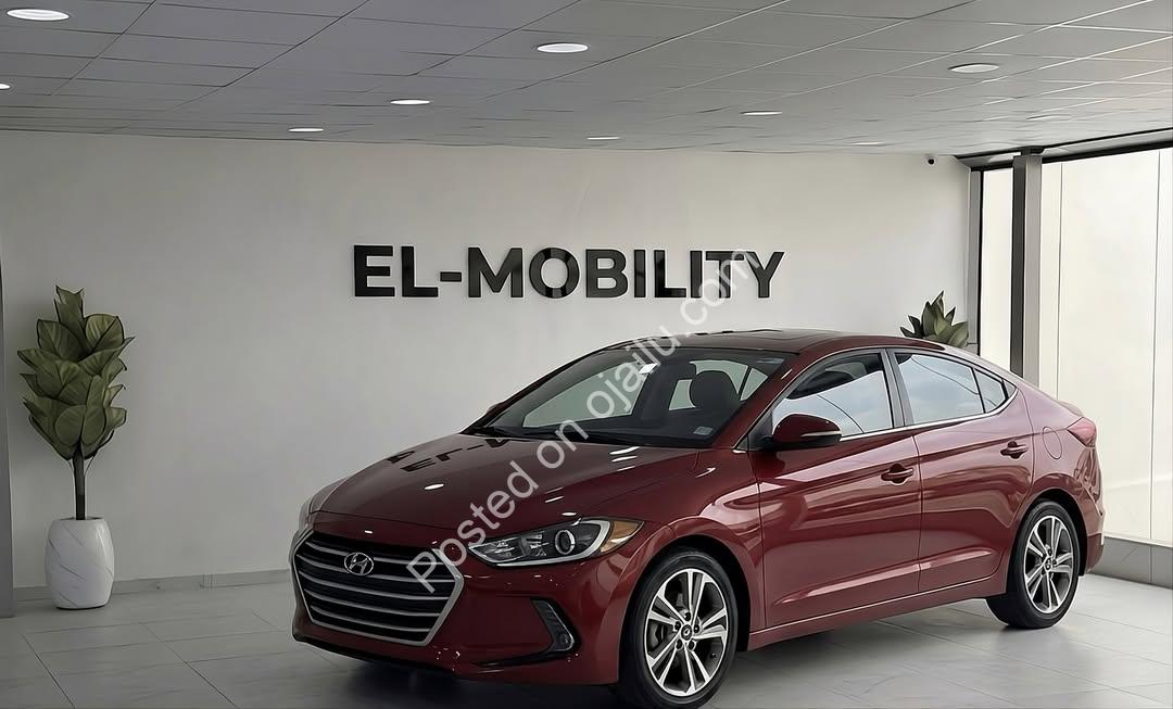 2017 Elantra Limited: Luxury Meets Legendary Fuel Economy