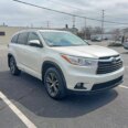 2016 Highlander: Luxury SUV, Unbeatable Price