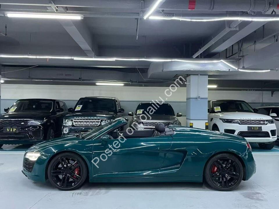A V8 Convertible That Whispers Power, Shouts Class.