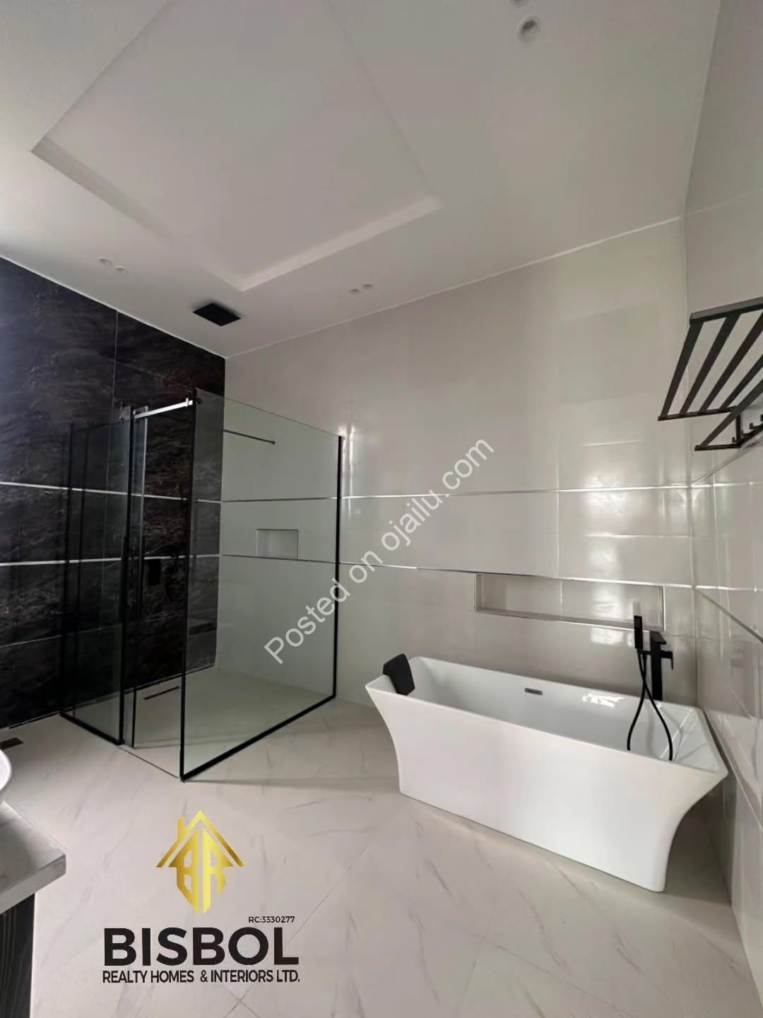 Move-In Ready 5BR Dream Home in Lekki