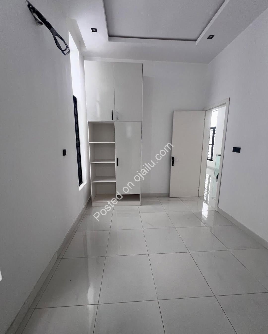 Elegant 4-Bedroom Duplex in Prime Ajah, Lekki