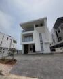 5-Bed Smart Duplex: Cinema, Pool & Elevator