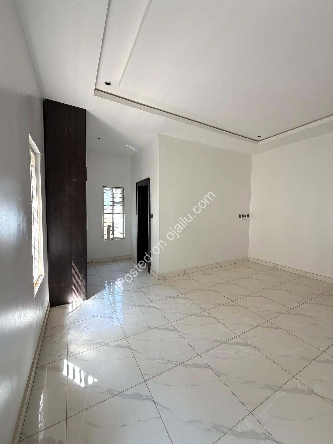 Elegant 7-Bed Estate Gem with Pool & BQ