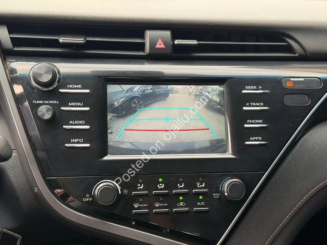 “Spotless 2018 Toyota Camry Sport – Own the Cleanest Ride in Lekki!”
