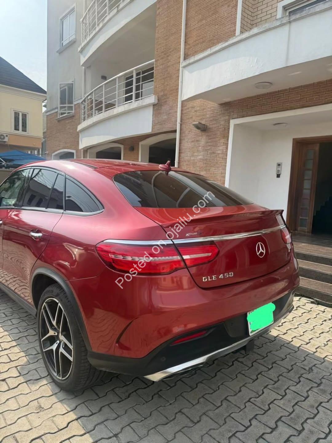 Clean 2016 Mercedes GLE 450, Only 44m in Ikoyi