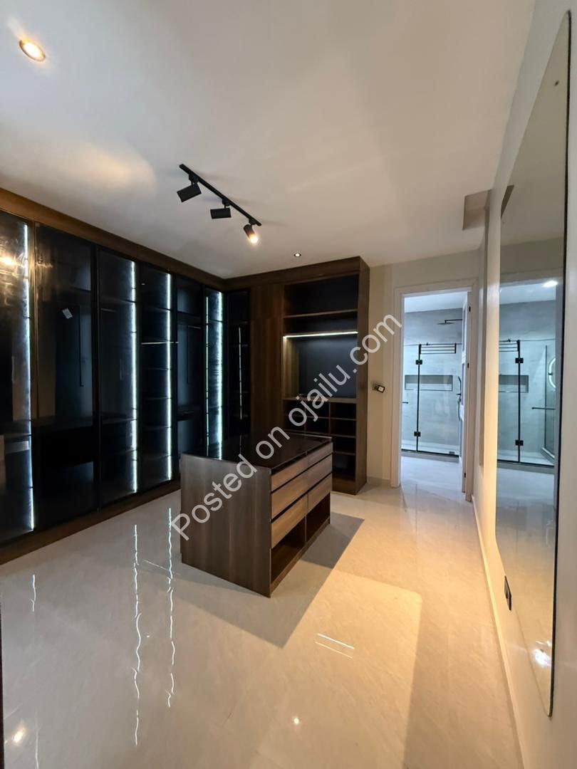 Lekki’s Ultimate 5-Bedroom Estate Masterpiece