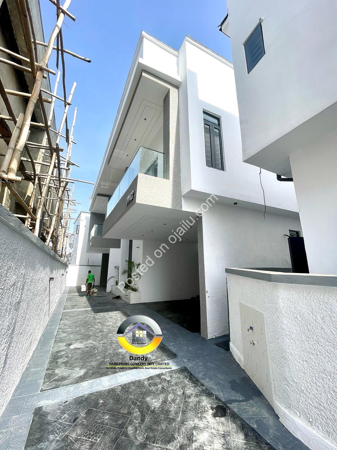 Ikota’s Finest: 4-Bed Ensuite Duplex with BQ & Luxury Finishes