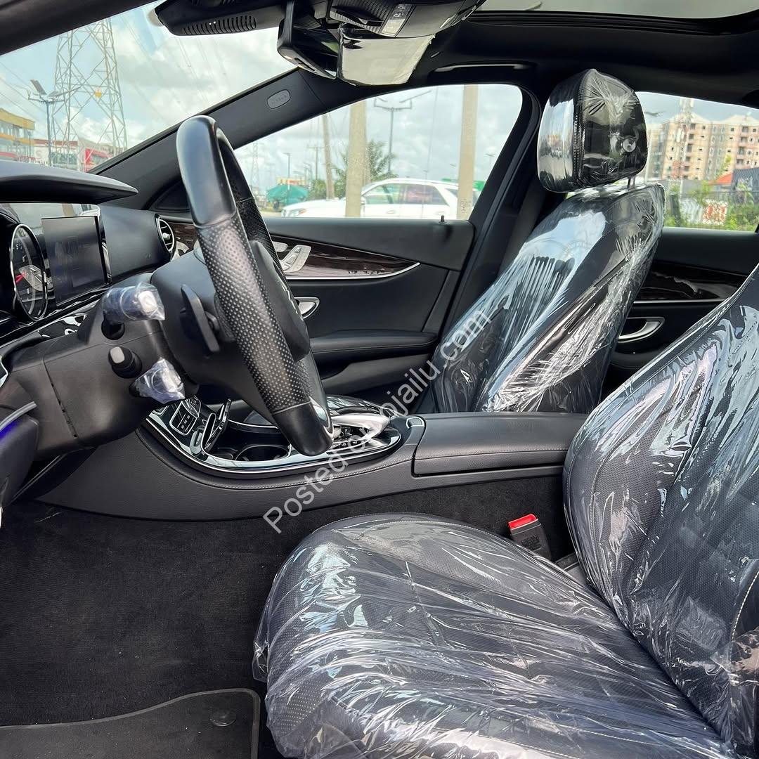 Executive Luxury: 2016 E300 w/ Massage Seats & 360° Cam