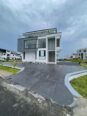 Your Dream Home Awaits: 5-Bed Duplex with Cinema & Pool
