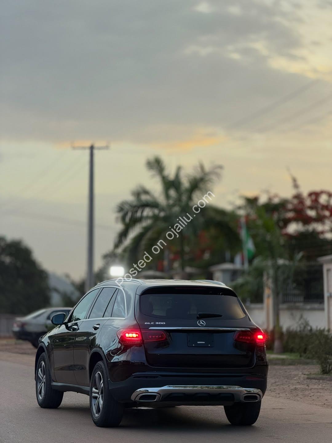 ₦60M Luxury SUV: 2020 Mercedes GLC 300 Heads-Turner