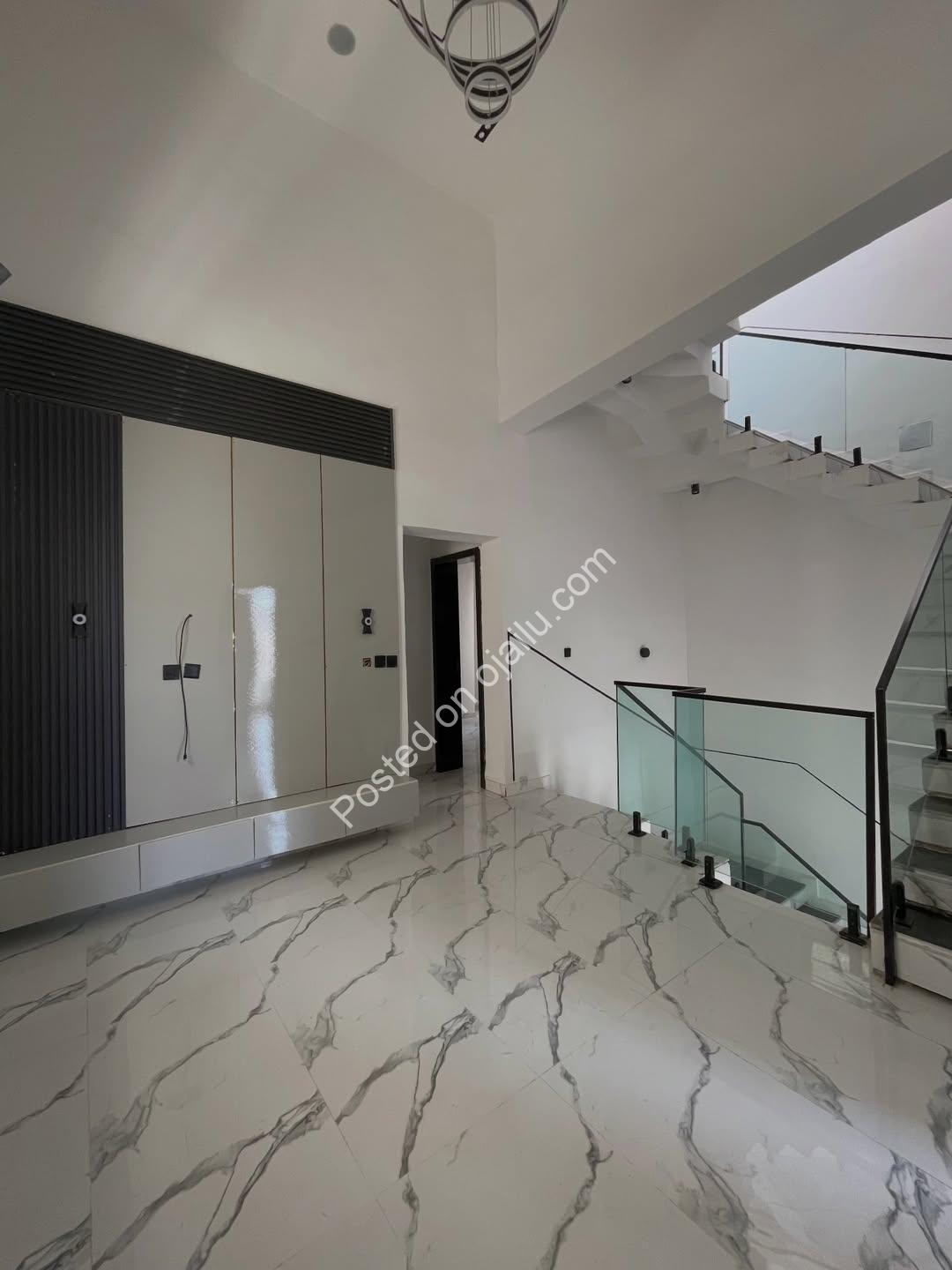 Live Your Dream in Lekki’s Ultimate 5-Bedroom Duplex